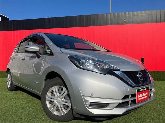 NISSAN