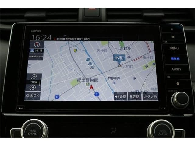 Car thumbnail 3