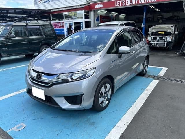 Car image 1