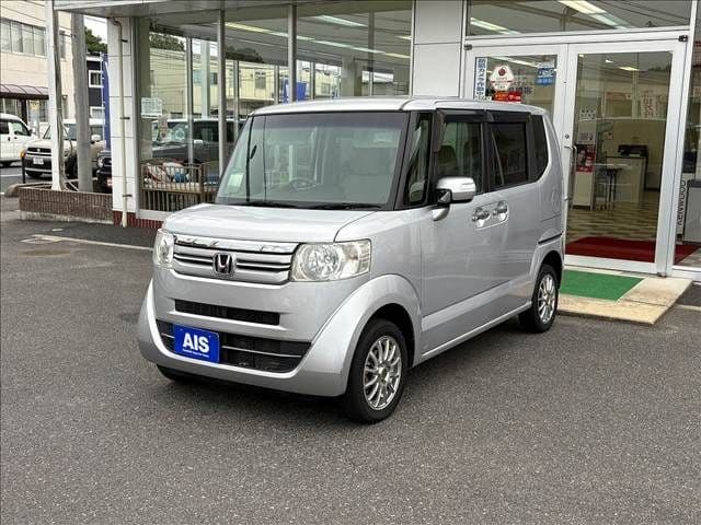 Car image 1