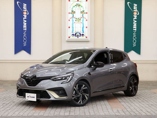 RENAULT