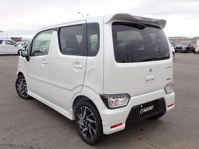 Car thumbnail 3