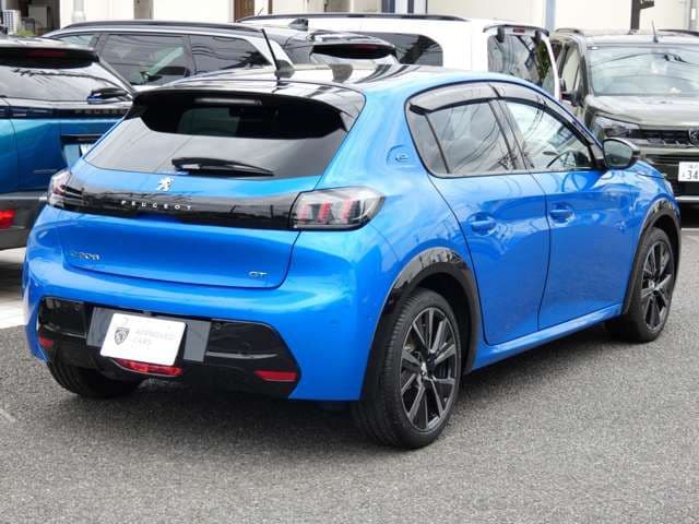 Car thumbnail 2