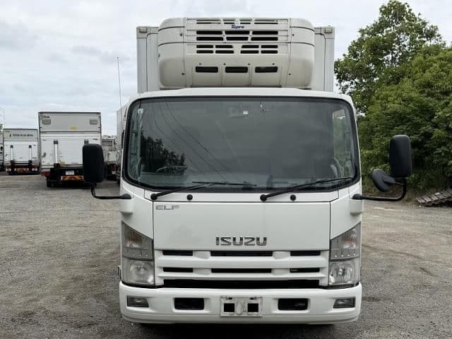 ISUZU