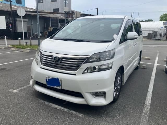 Car image 1