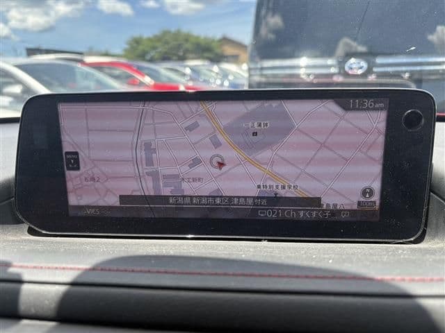 Car thumbnail 4