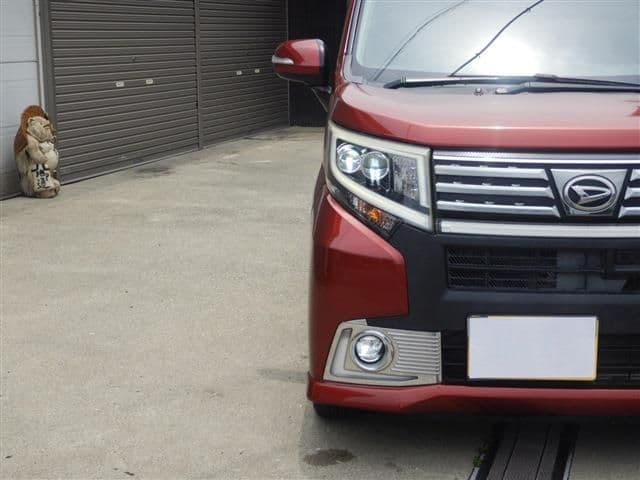 Car thumbnail 3