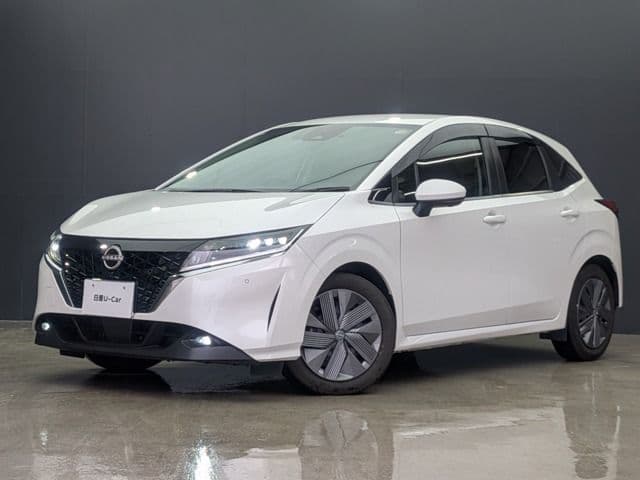 NISSAN