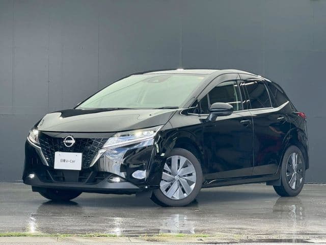 NISSAN