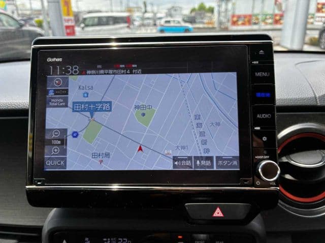 Car thumbnail 4
