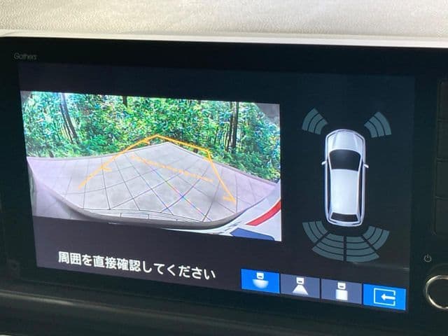 Car thumbnail 4