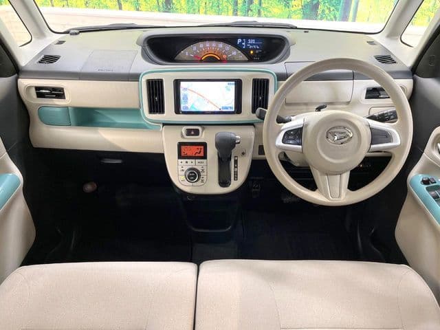 Car thumbnail 2