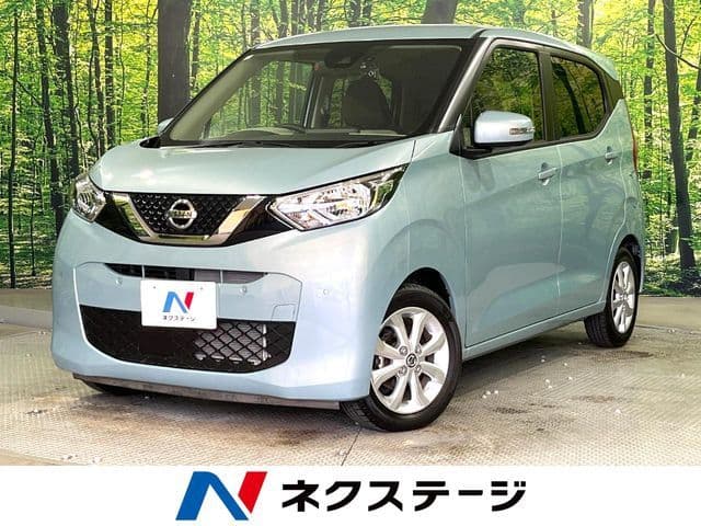 NISSAN