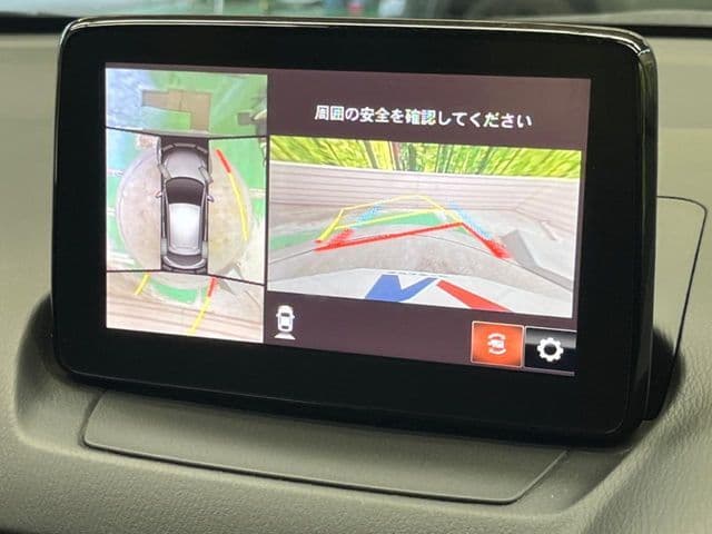 Car thumbnail 4