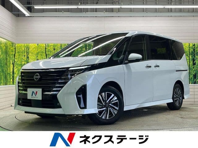 NISSAN