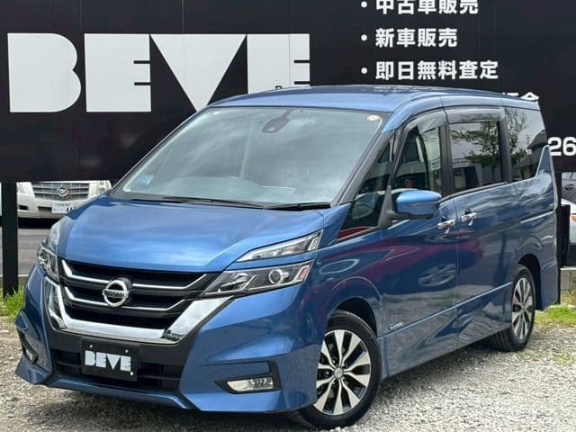 NISSAN