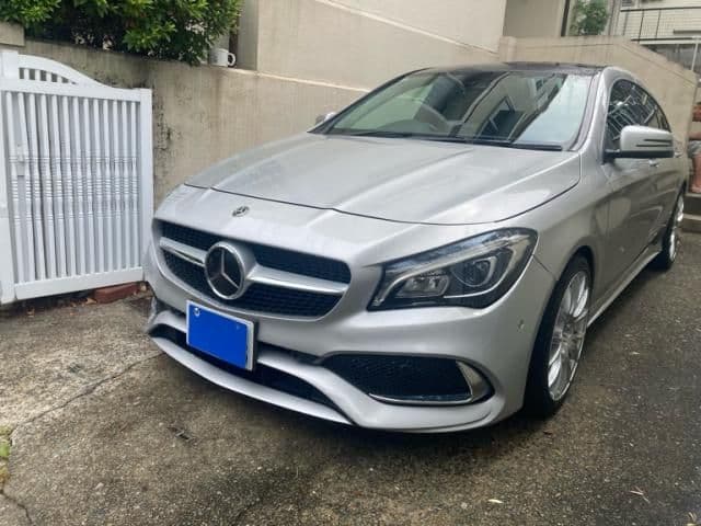 Car thumbnail 3