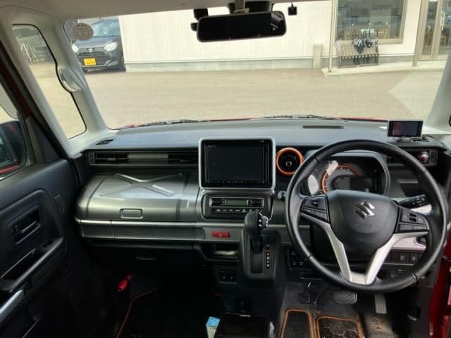 Car thumbnail 3