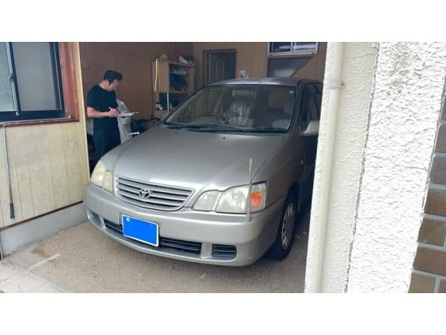 Car thumbnail 2