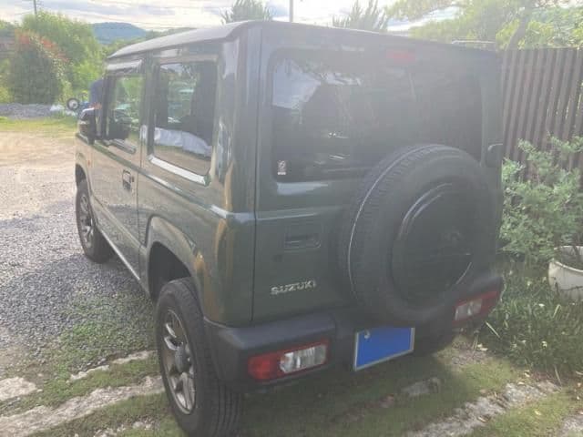 Car thumbnail 2