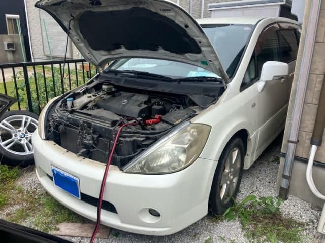 NISSAN