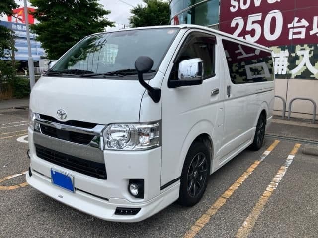 Car image 1