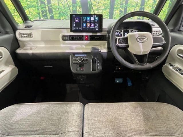Car thumbnail 2