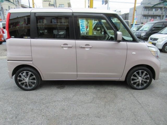 Car thumbnail 4