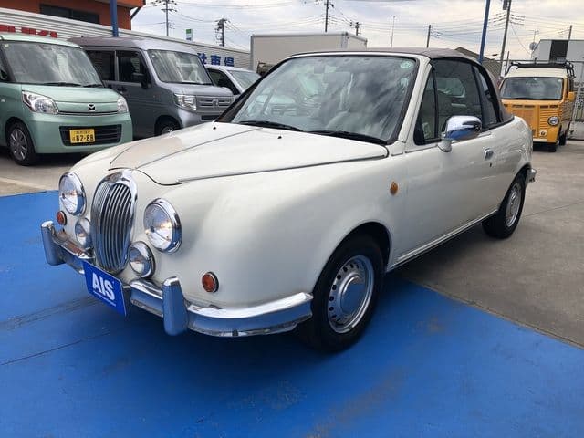 MITSUOKA