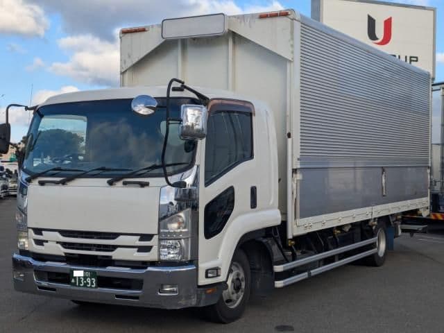 ISUZU