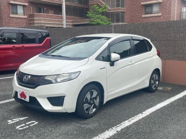 Car image 1