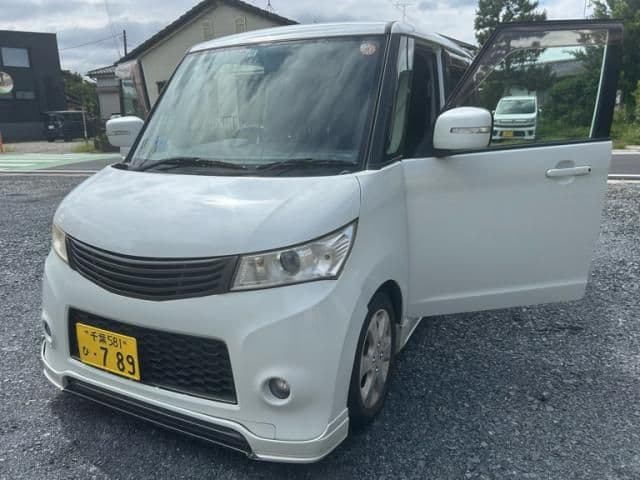 Car thumbnail 2
