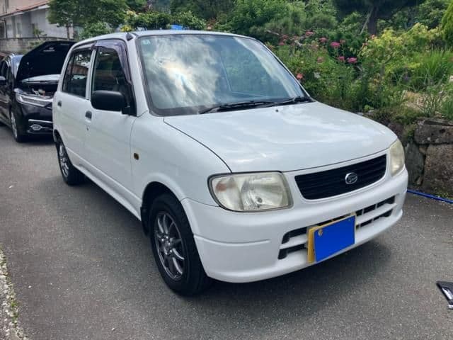 Car thumbnail 3