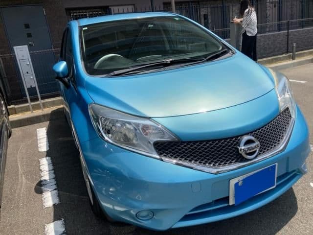 Car thumbnail 3