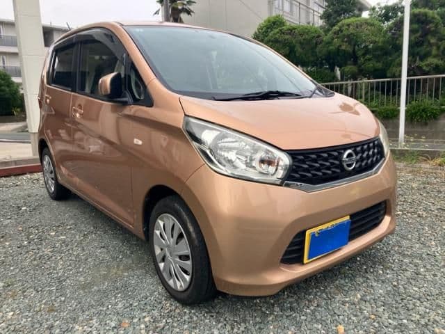 NISSAN