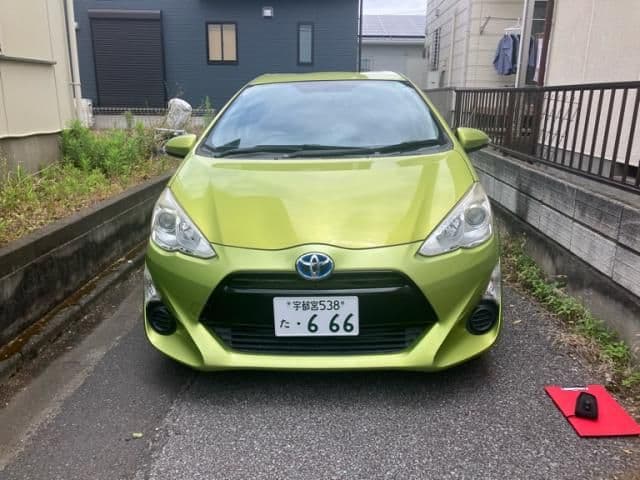 Car image 1