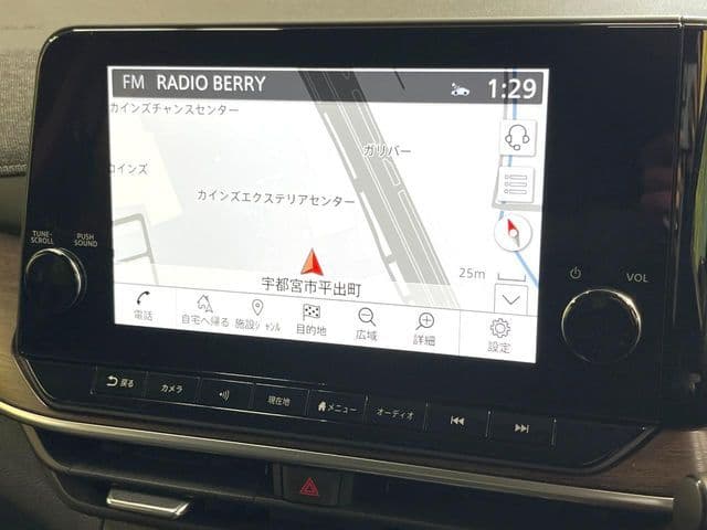 Car thumbnail 3
