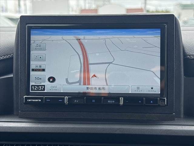 Car thumbnail 3