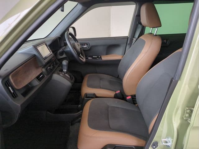 Car thumbnail 4
