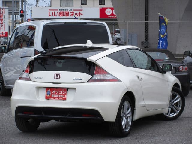 Car thumbnail 3
