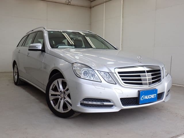 MERCEDES BENZ
