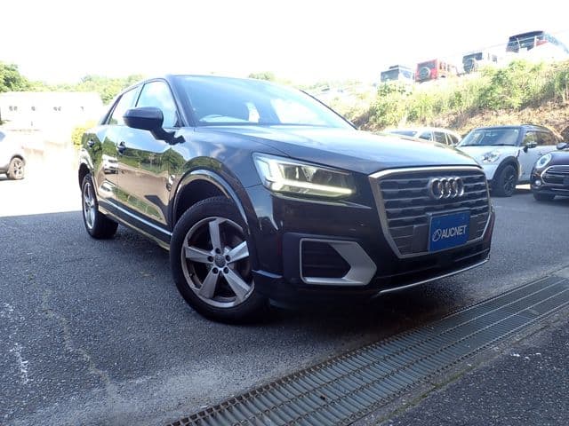 Car image 1