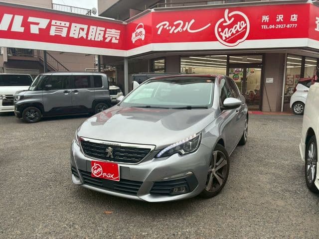 Car image 1