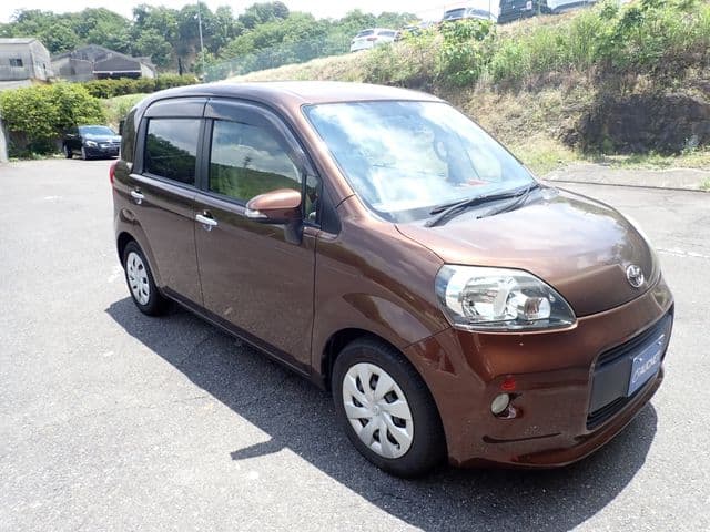 Car thumbnail 4