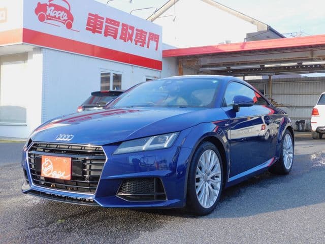 Car image 1