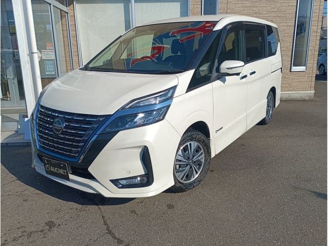 NISSAN