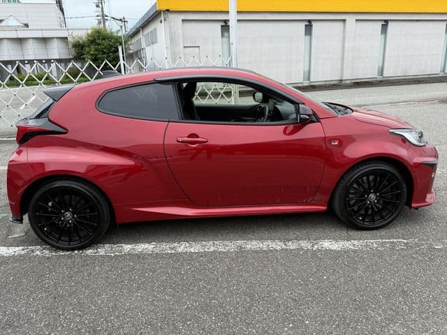 Car thumbnail 4