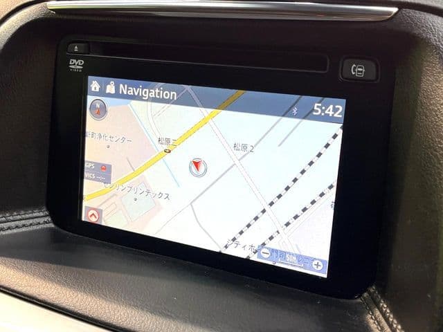 Car thumbnail 4