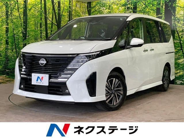 NISSAN