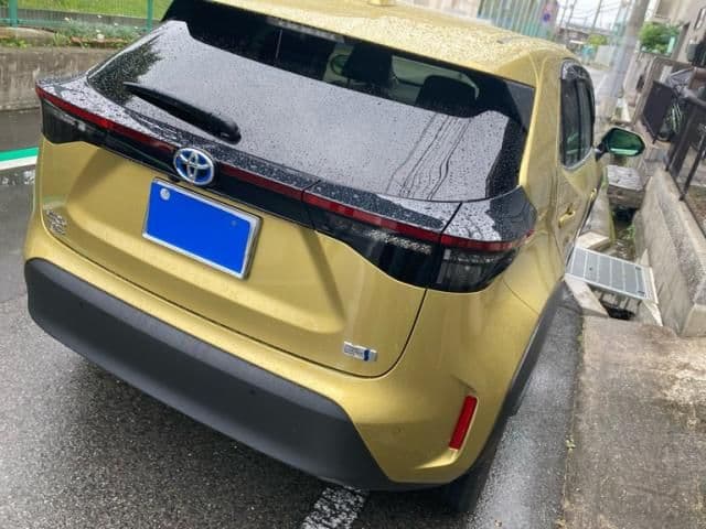 Car thumbnail 3